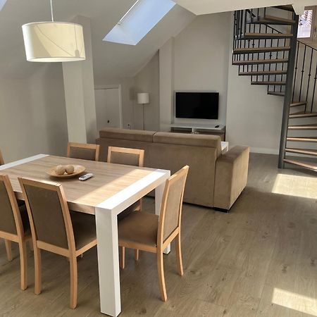 Apartamentos Pinar Malaga Centro Zewnętrze zdjęcie