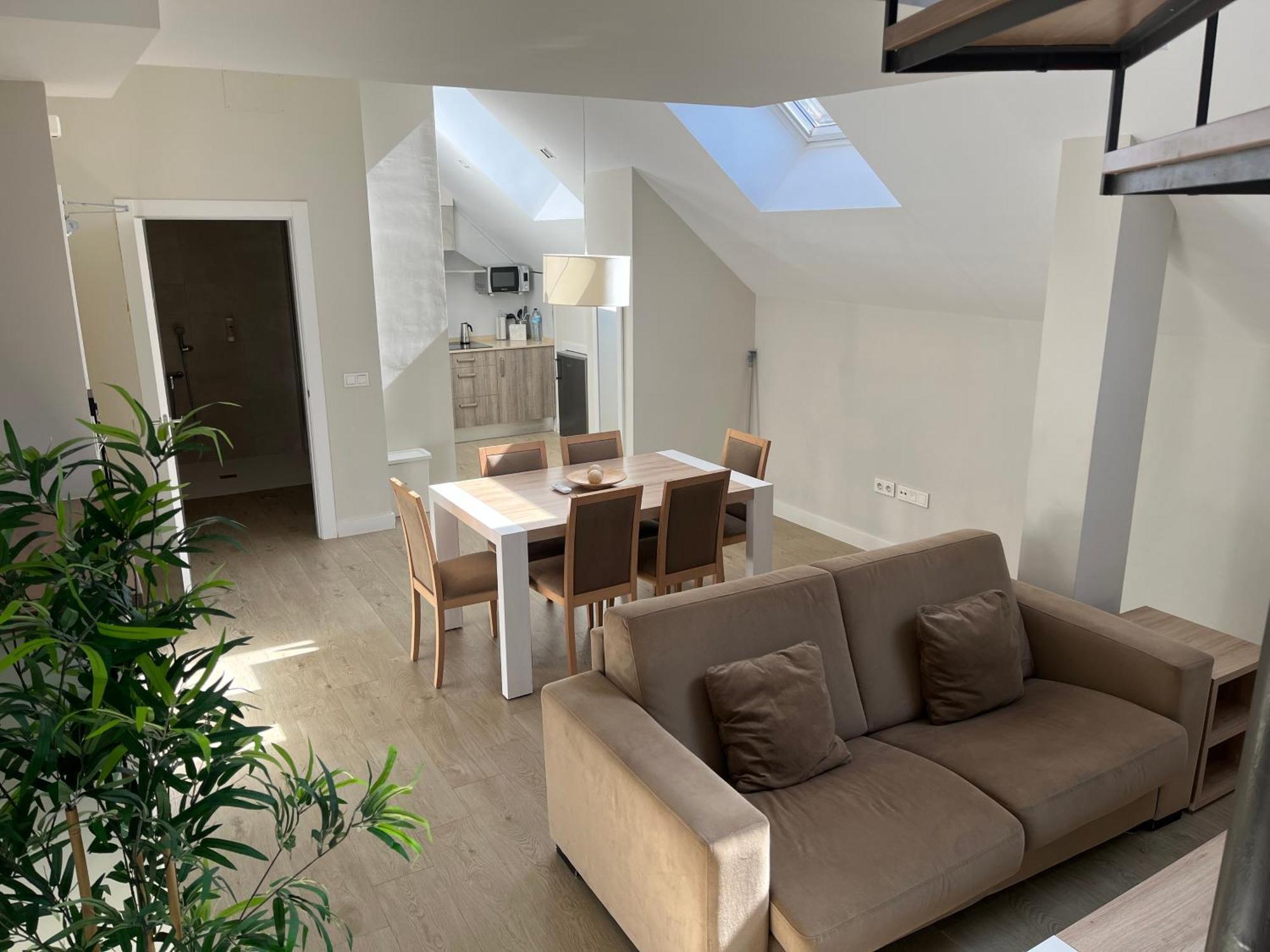 Apartamentos Pinar Malaga Centro Zewnętrze zdjęcie