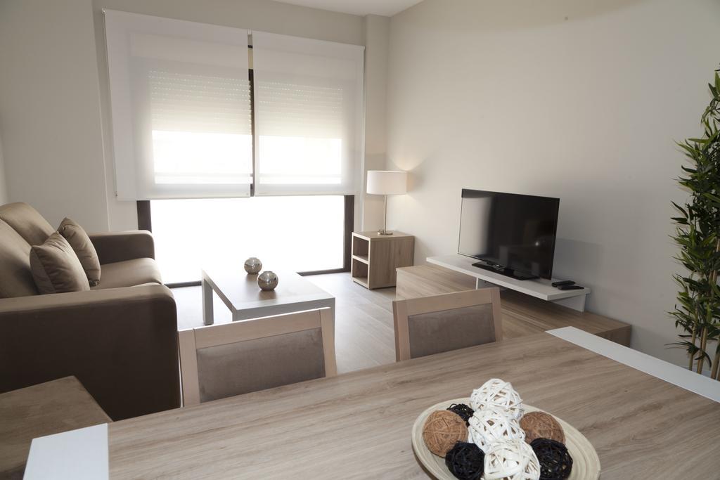 Apartamentos Pinar Malaga Centro Zewnętrze zdjęcie