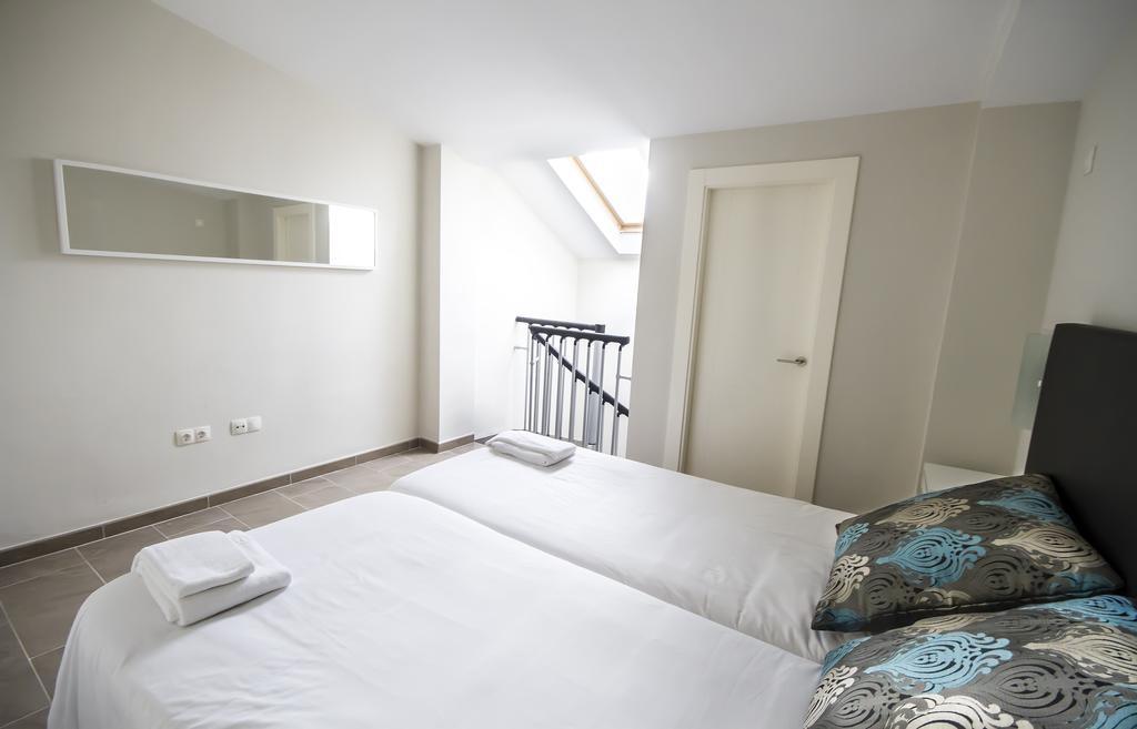 Apartamentos Pinar Malaga Centro Zewnętrze zdjęcie